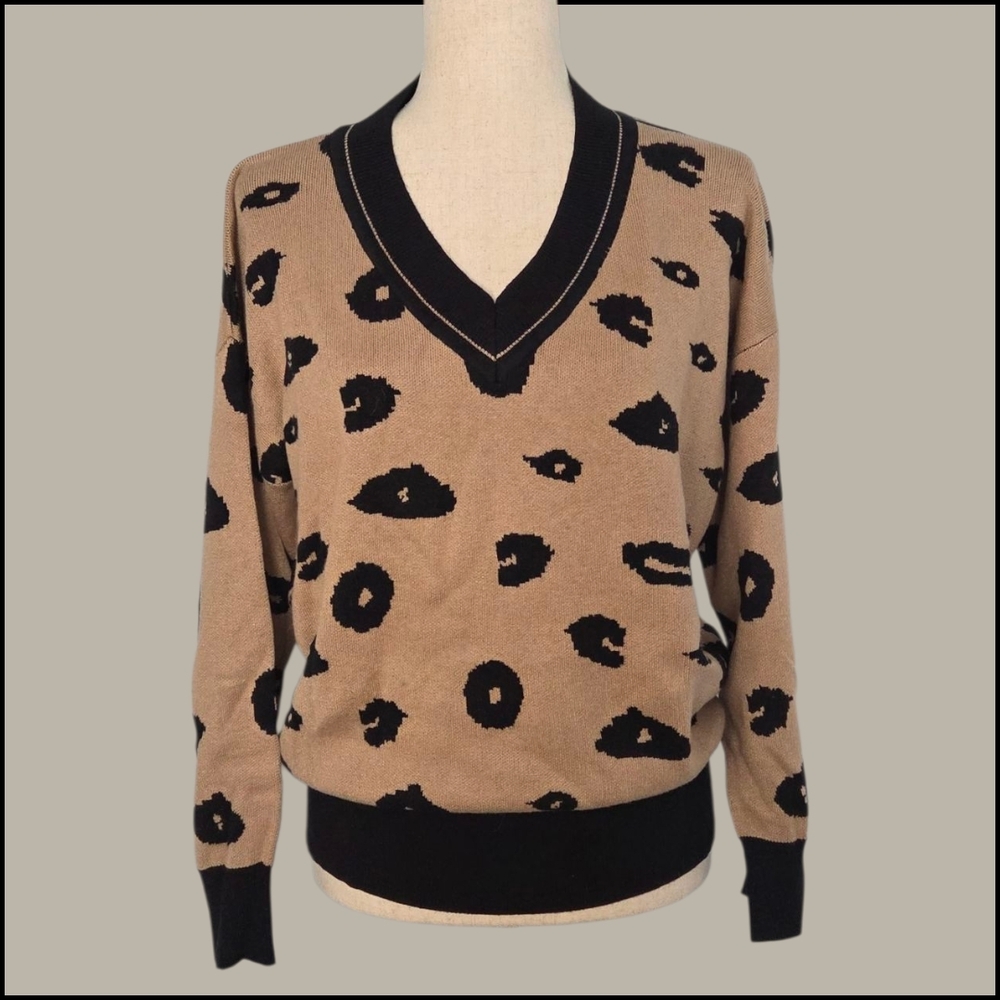 Ontwelfth Tan Black Leopard Sweater V Neck Large Soft Lightweight Knit